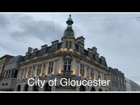 Walking tour along Eastgate street, Gloucester city centre England - Virtual walk