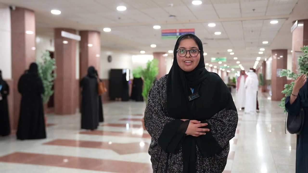 زيارة كلية الهندسة  -  قسم البنات Aqsa School