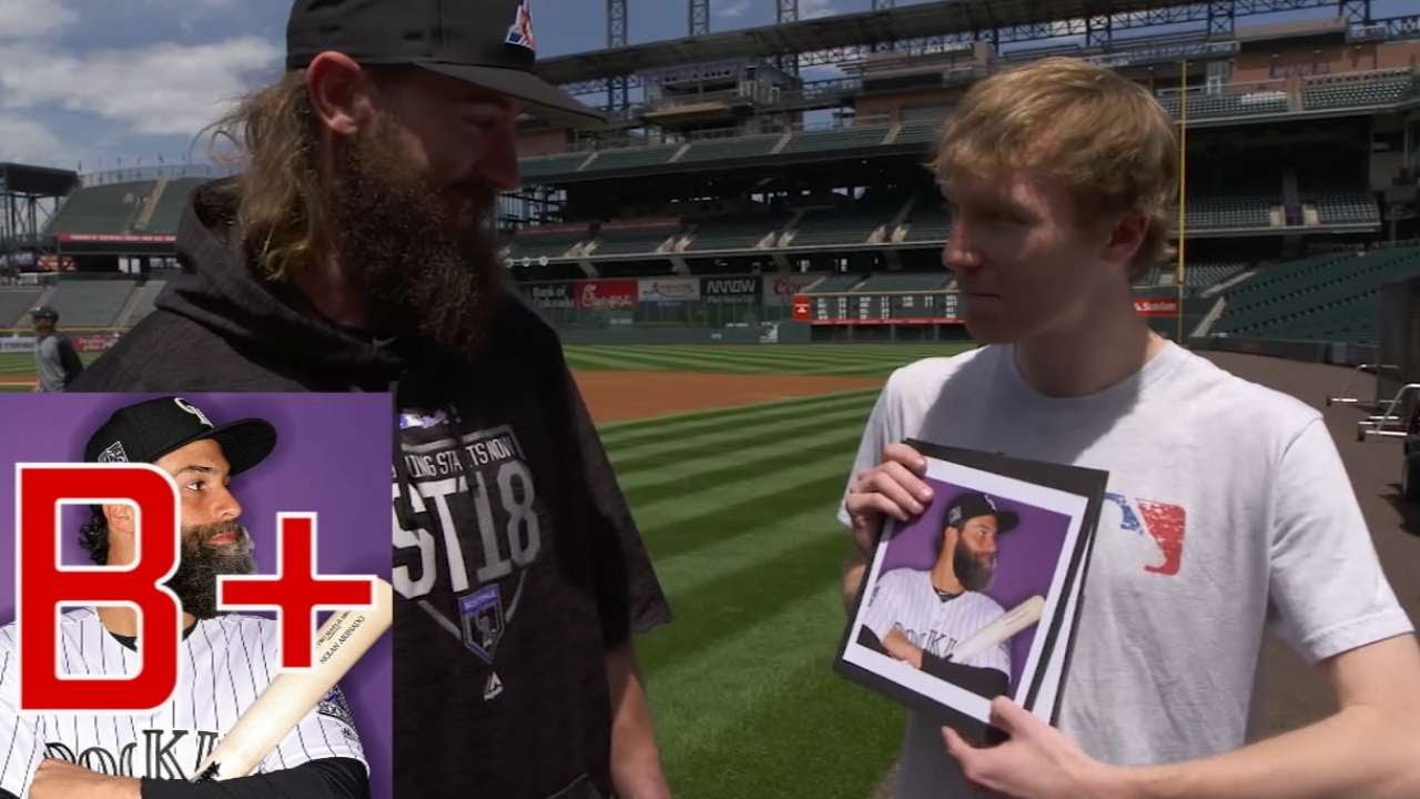 Blackmon grades his beard on teammates with CFBBQ 