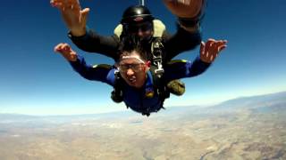 Cao Zhen Shan Tandem Skydiving At Skydive Elsinore