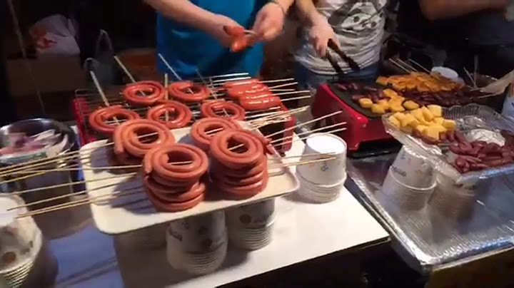 Timelapse - Walking in Hong Kong Night Food Market