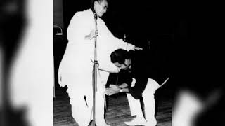 Kishore Kumar in his own voice remembering S D Burman - Rare Audio clip with Rare pics Thumb