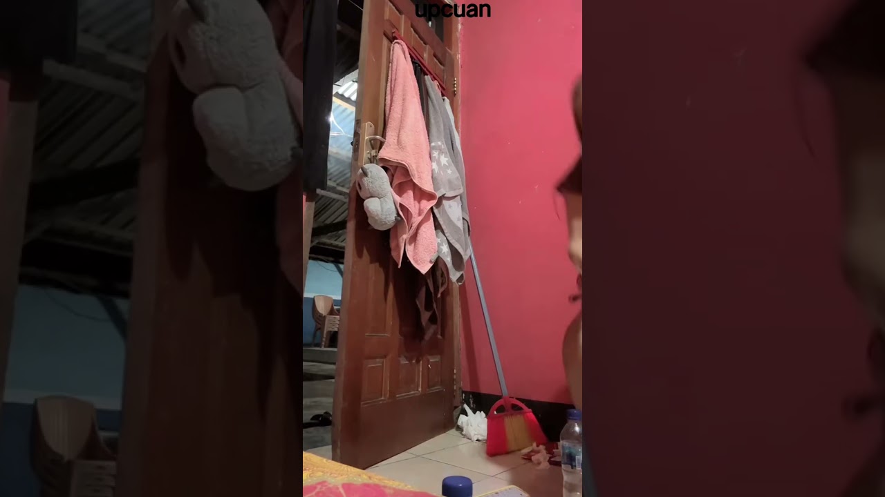 Daily cuan: part 7 Make up sudah selesai, mareka siap untuk berangkat guys