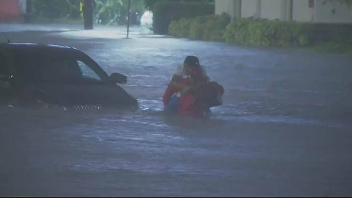 Reporter rescues woman live on air