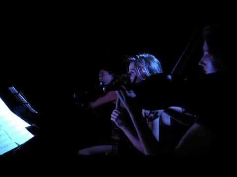 https://www.youtube.com/embed/glCfBb_aUYo?rel=0