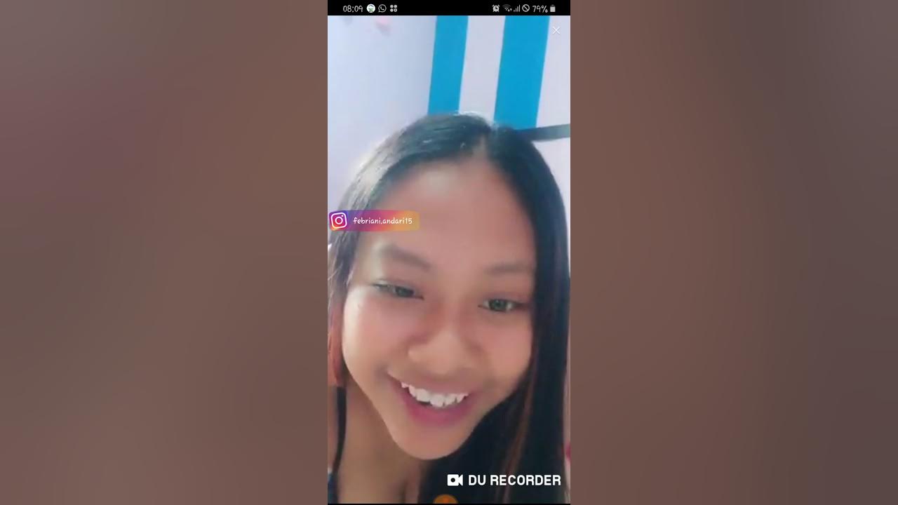 Tetek melon, kelihatan uting dan anunya. Goyangan hot bikin gak tahan