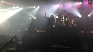 Korn FRONT ROW Live in Bangkok 2015 (song &#39;Got The Life&#39;)