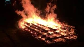 Fire walking with Muneer Samnani