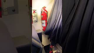 HAVE YOU SEEN PILOTS SECRET ROOM#shorts#planespotting#aeroplane#trending#aircraft#viral#status#100