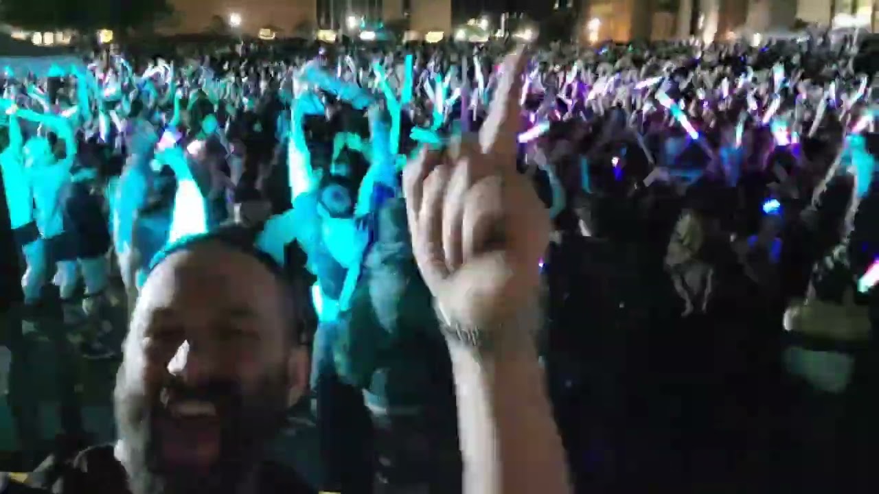 UW Party last night in Red Square w/DK Erickson from PRO DJs Seattle