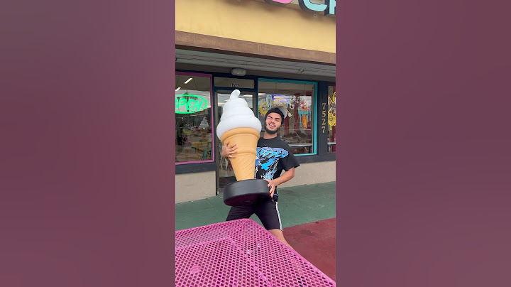 George Brings His Mom A Huge Fake Ice Cream Cone 😂😂