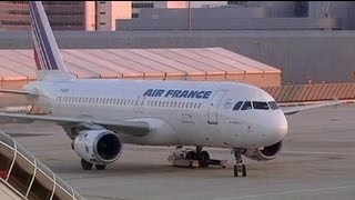 Air France-KLM talks job cuts with unions