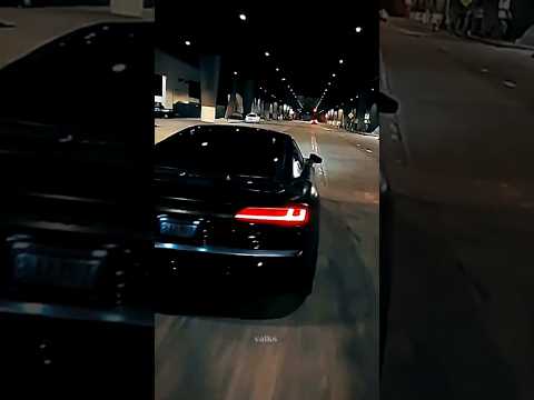 مونتاج اسطوري لسيارة اودي