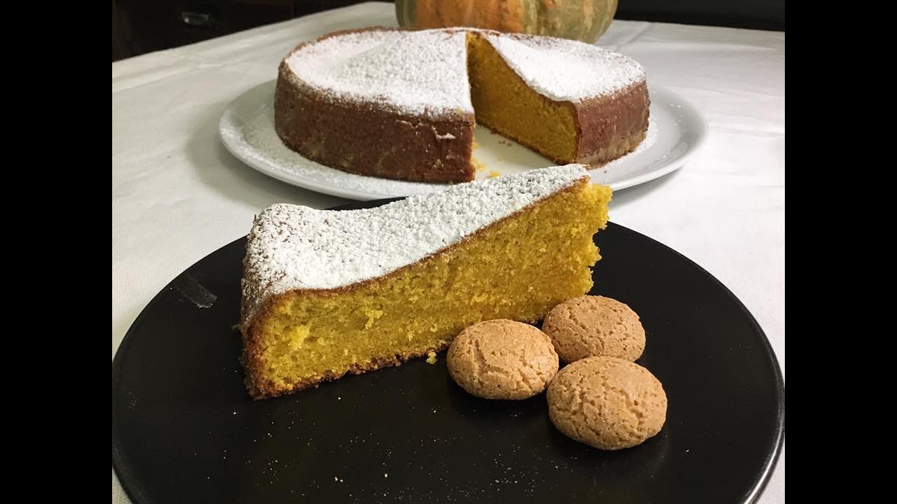 Torta di Zucca Rustica con Amaretti