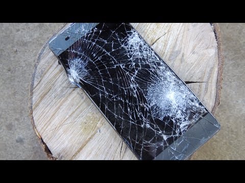 コラボ動画撮ろうとしたらハンマーでスマホ叩き壊された。