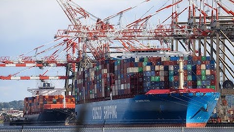 US Eastern Ports Prepare for Strike as Deadline Looms
