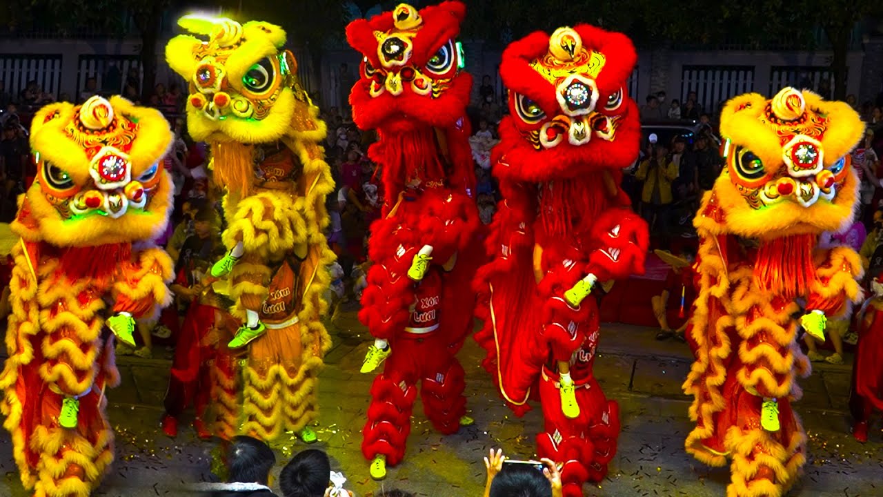 Múa Lân Sư Rồng Hay Nhất vui Tết Trung Thu 2025 , LSR Xóm Lưới múa Lân Ông Địa dễ thương