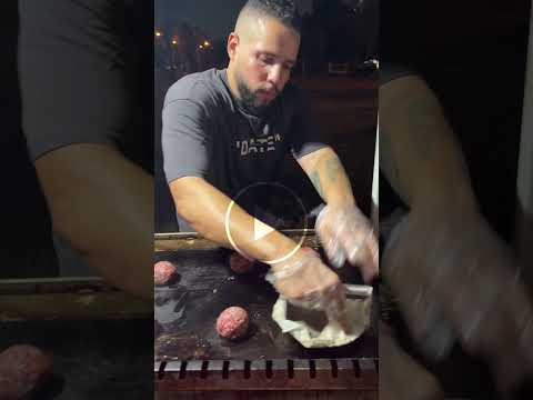   تجربة برجر حميدة و متخيلتوش بيعمل كده حميدة   سماشد برجر