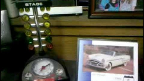 Drag Racing Christmases tree!