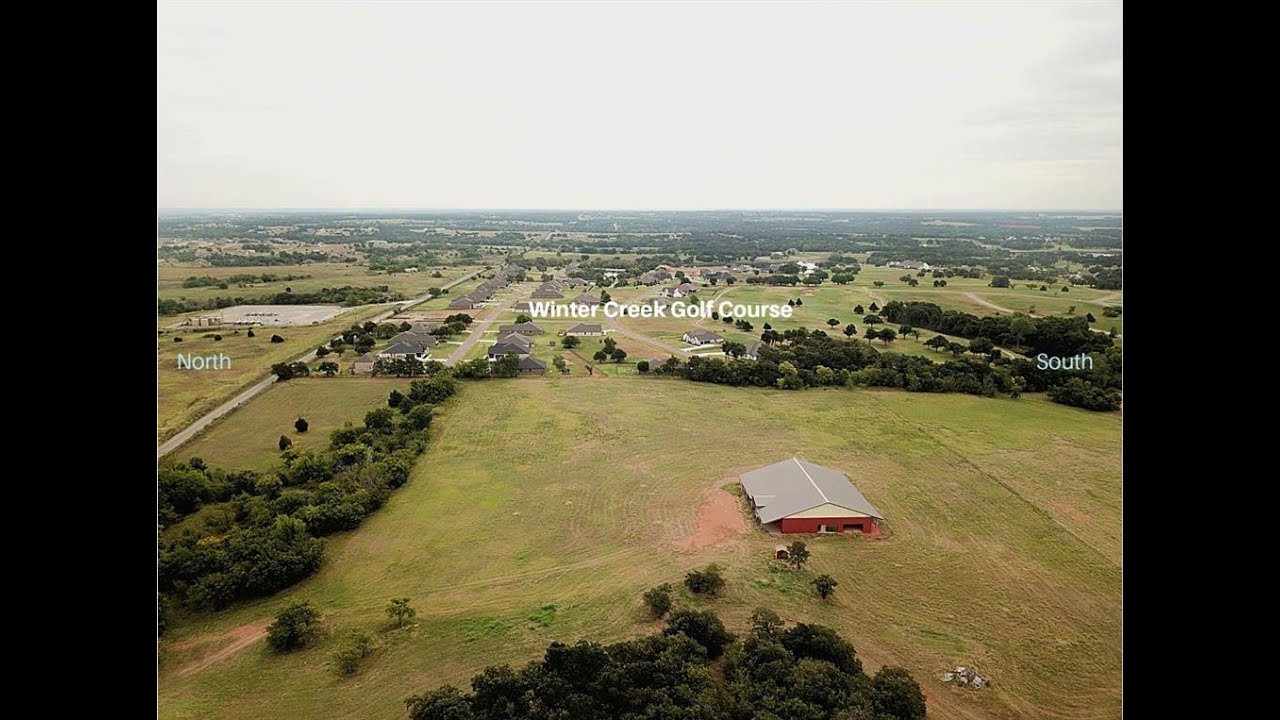 Many possibilities with this 19 acres with a Massive Barn, Land for sale in Oklahoma