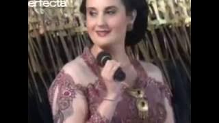 Dagelan lucu Megan C.D William sinden USA Feat Gareng dan Ki Dalang Mulyono Purwo Wijoyo