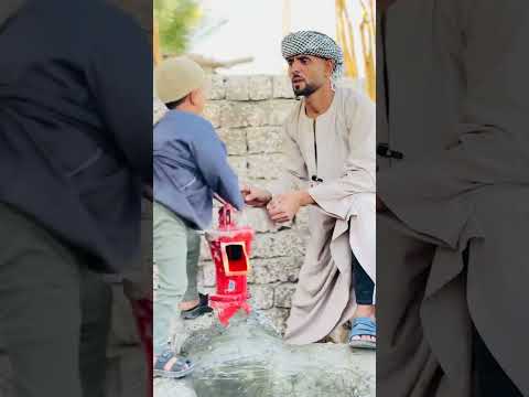 علي عامل طرومبه بس بطلع طين الحاج ريعو علي الصغير