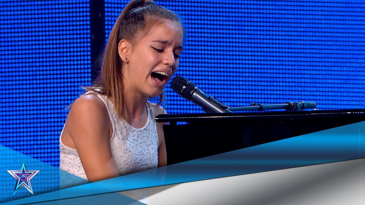 This Girl SURPRISES Her SISTER And DEDICATES Her A SONG | Auditions 6 |  Spain's Got Talent Season 5 - YouTube