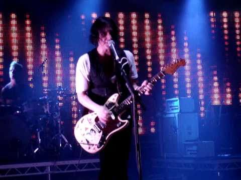 PLACEBO "Teenage Angst" live @ Brixton Academy, London - filmed by LUCA VIOLA LV7