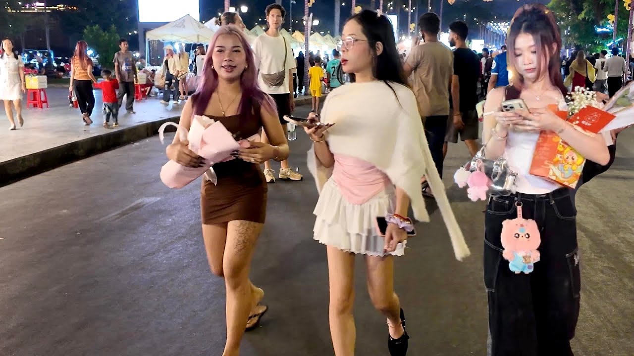 Happy Valentine's Day 2026 - Walking Tour in Phnom Penh City, Chaktomuk Walk Street, Cambodia 4K