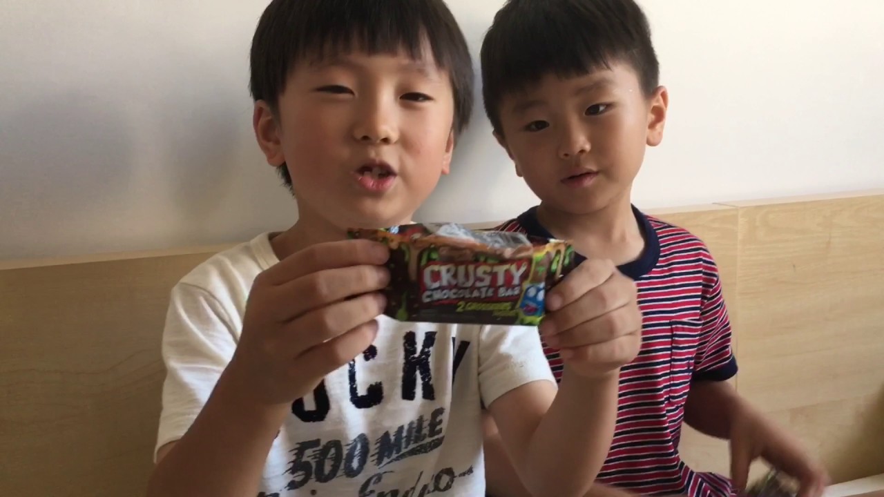 Grossery gang sticky soda custy chocolate bar