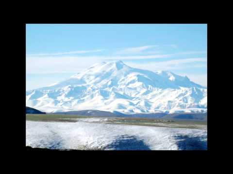 Video: In De Regio Elbrus, Sporen Van De Stad Kiyar, De Hoofdstad Van De Staat Ruskolan - Alternatieve Mening