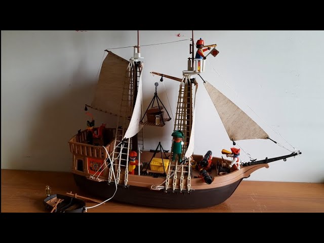 Bateau pirate Playmobil 3550 avec sa boîte - Jeux & Jouets