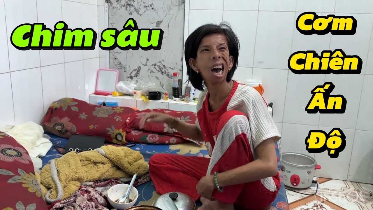 Chim sâu làm món cơm chiên Ấn Độ cực ngon mời cả cộng đồng mạng ăn nhé !