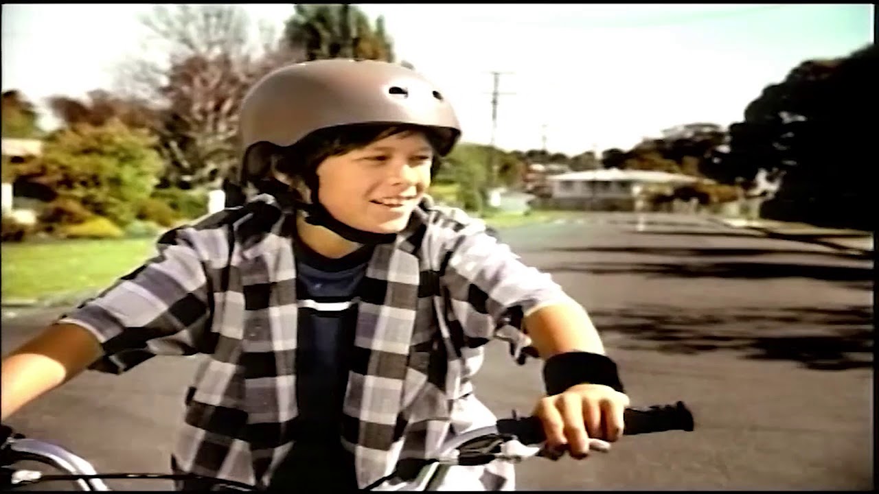 TV2 Ident NZ 2003   In The Neighbourhood Full