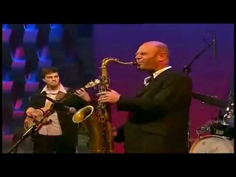 Live Video from Sf DRS (Swiss Tele) 2005 . Pius Baumgartner Tenorsax, David Maeder Fretless Bass, Carlo Lorenzi Drums, Urs Baumgartner Rhodes.