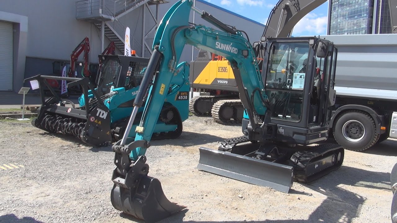 Sunward SWE35UF Mini Excavator (2024) Exterior and Interior