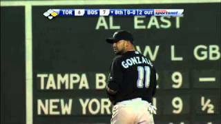 2010/05/10 Gonzalez's nice grab