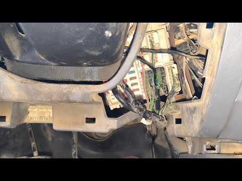 أحد أسباب عدم أشتغل الفيوز تويوتا هايلوكس علبه الفيوزات Toyota Hilux Fuse Box 2006 2017