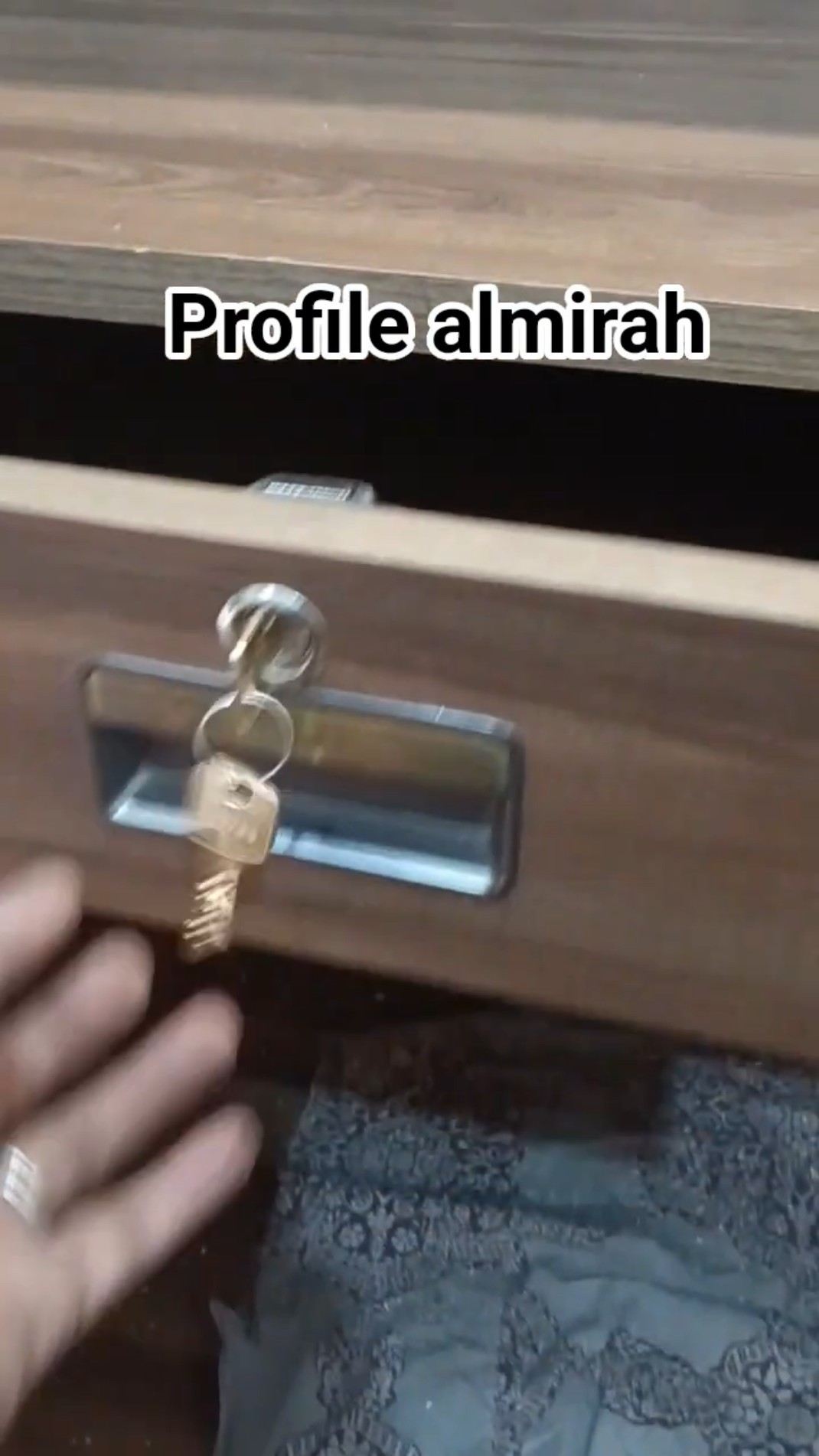 🪑ट्रेंडी होम फर्नीचर - ShareChat