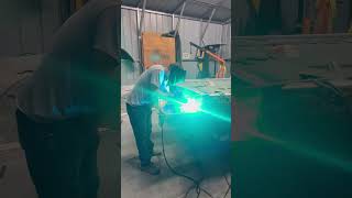 Installing float pods on aluminum boat