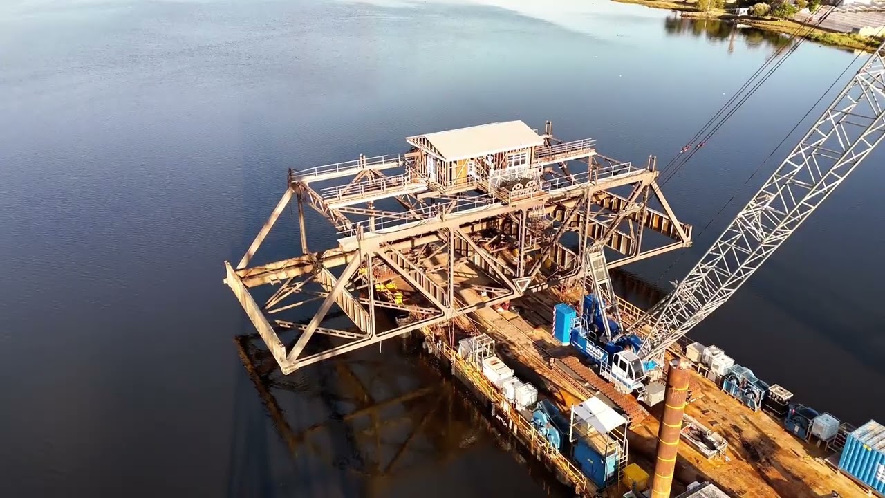 Bridgwater Bridge Heart Removal