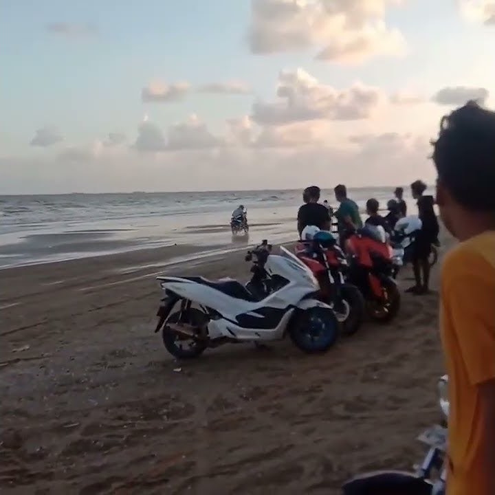 Herex nyimak ae nggeh nak medun bahaya😅 #shorts #storywa #herex #viral