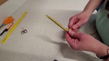 Adult Take & Make: Quick Deploy Paracord Keychains