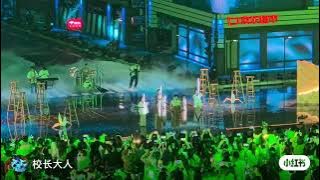 Wang Yibo Bystander Panoramic View that You Can't Miss 王一博不可错过的《旁观者》全景舞台