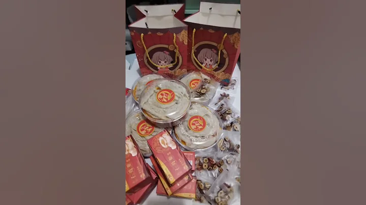 "立秋养生秘籍🎁：告别炎炎夏日，迎接秋高气爽！但别小看秋老虎的威力，'一夏无病三分虚'，立秋后我们要更注重滋补。#秋季养生、补肺、养阴、多酸！，不仅润泽肌肤，还能强身健体，让这个秋天美丽又健康！ - 天天要闻
