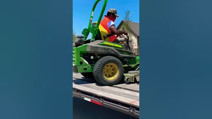 John Deere - Zero Turn Skills! Don't try this at home!  #johndeere #zeroturnmower