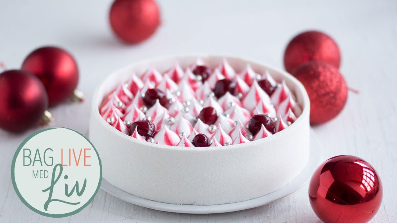 Festlig julekage med kirsebærcreme og marcipanbånd | Bag live med Liv Martine