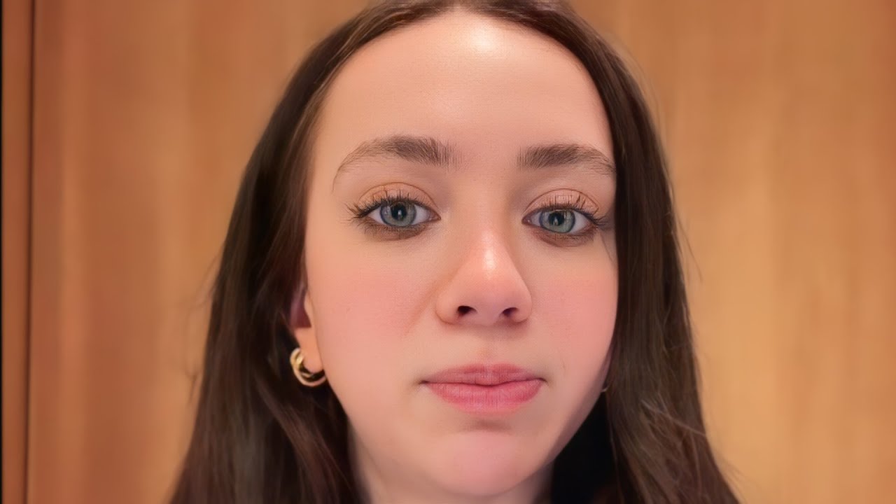 “This Is What Delusion Looks Like Online”