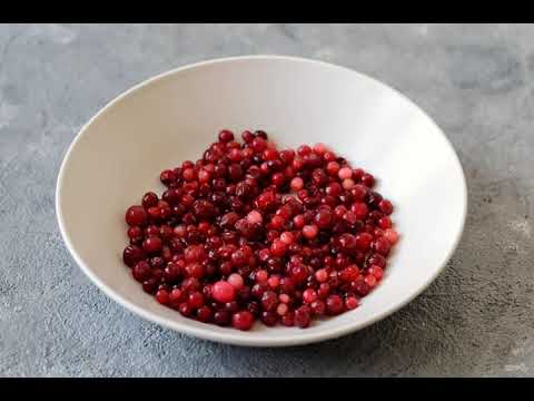 Cranberry and lingonberry sauce for meat. Home recipe