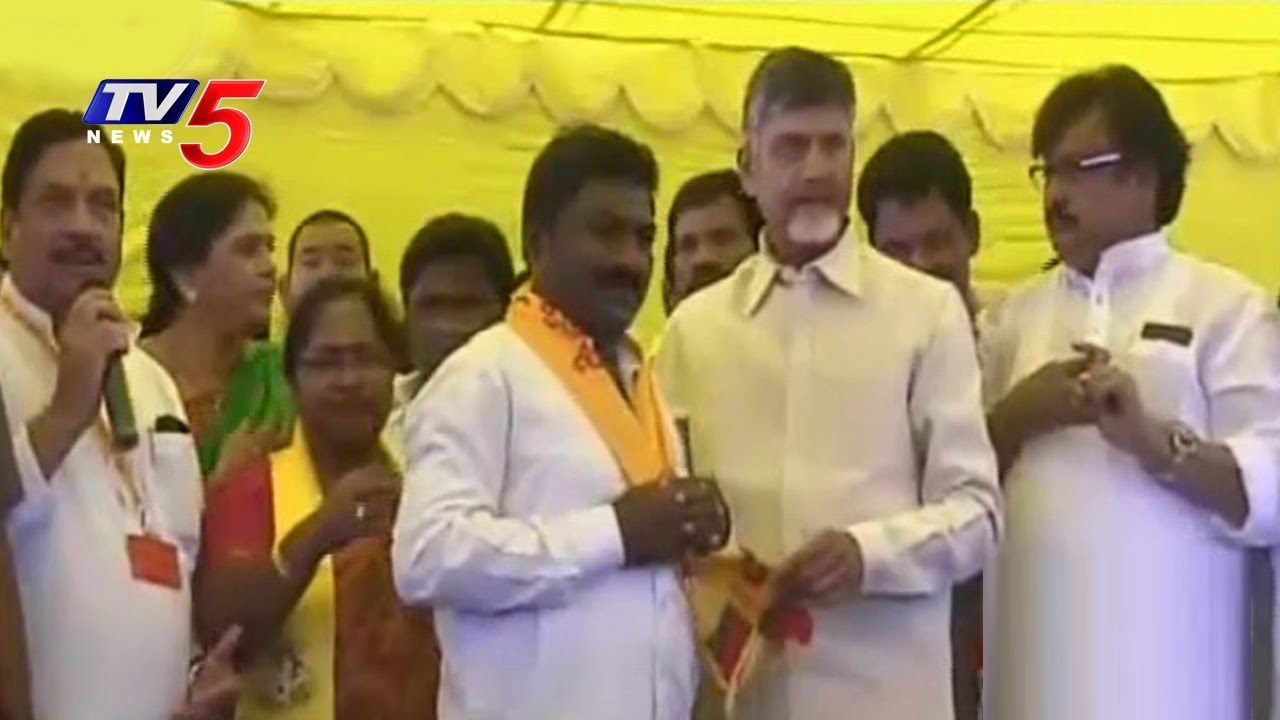 Pamarru YCP MLA Uppuleti Kalpana Joins TDP | Telugu News | TV5 News